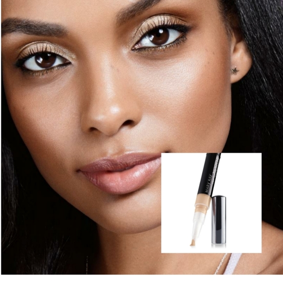 Mary Kay Other - Mary Kay Facial Highlighting Pen NWT Makeup
